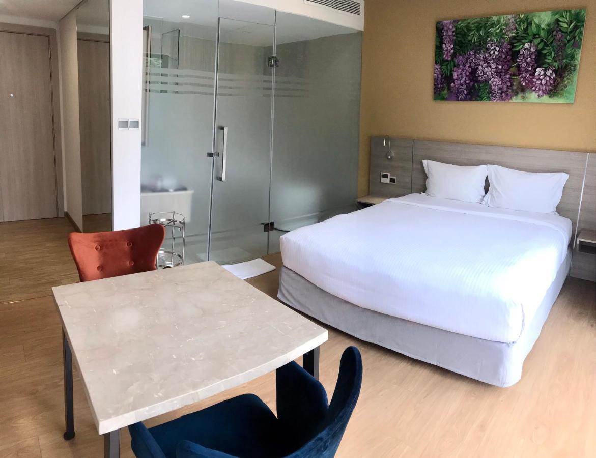 Kim Residences & Suites Хошимін Екстер'єр фото